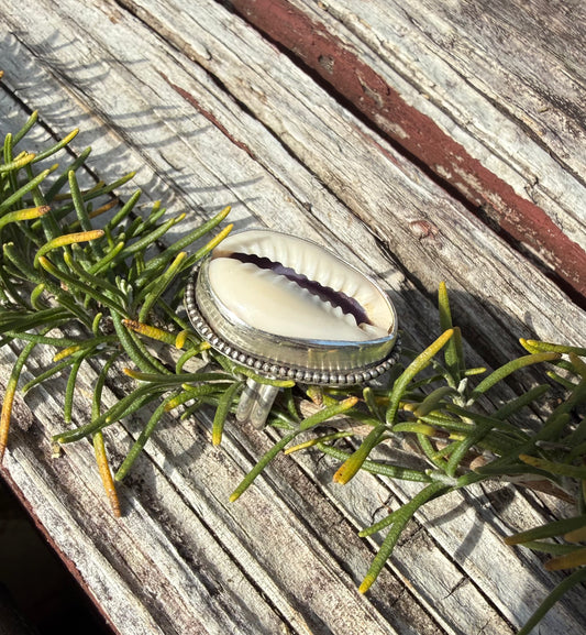 Boho Cowrie Shell Ring - 8