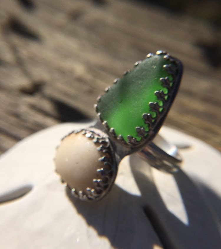 Sea glass and stone statement ring - 6.5