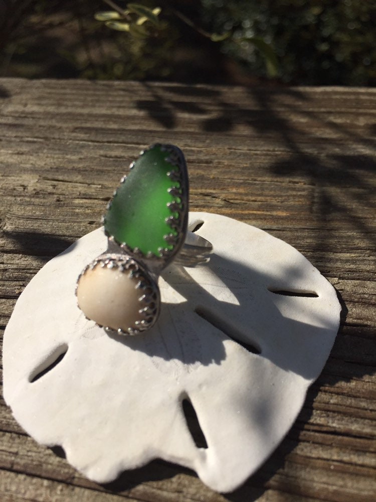 Sea glass and stone statement ring - 6.5