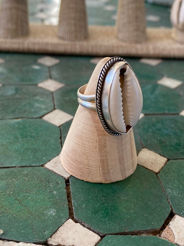 Boho Cowrie Ring - 6
