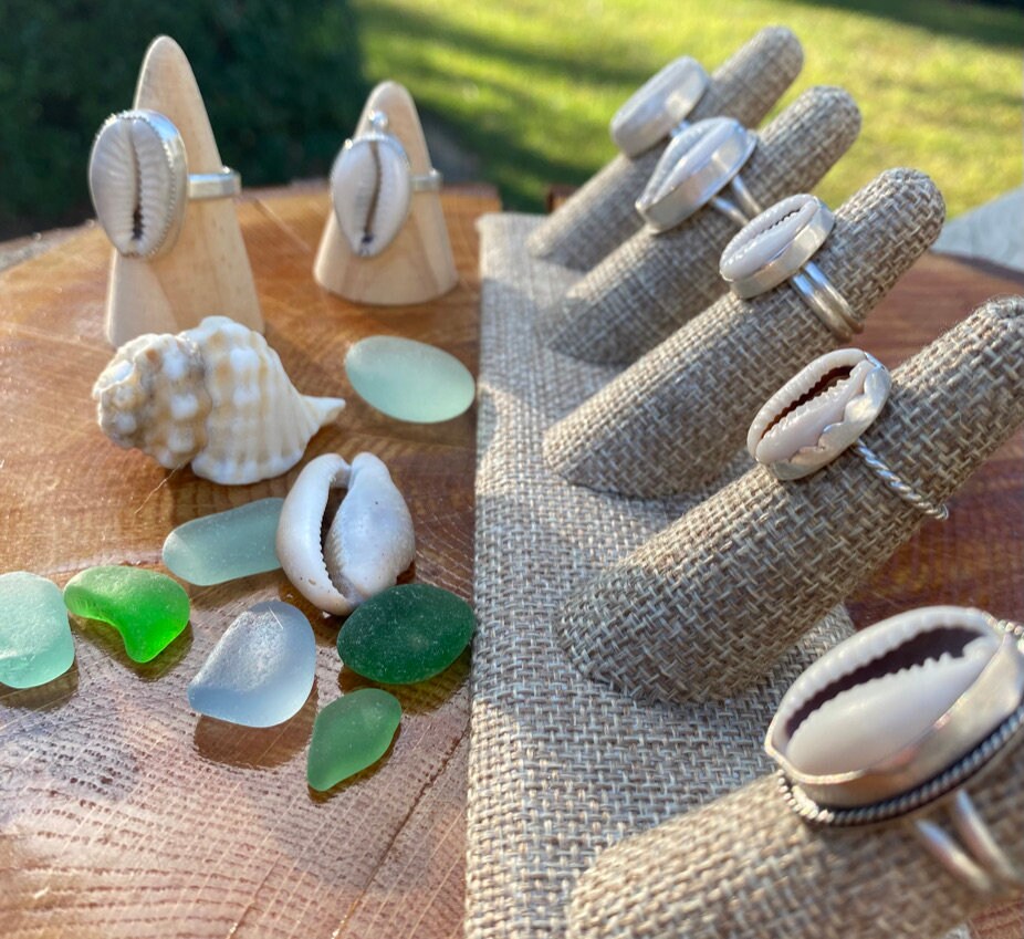 Cowrie Shell Ring -6.75