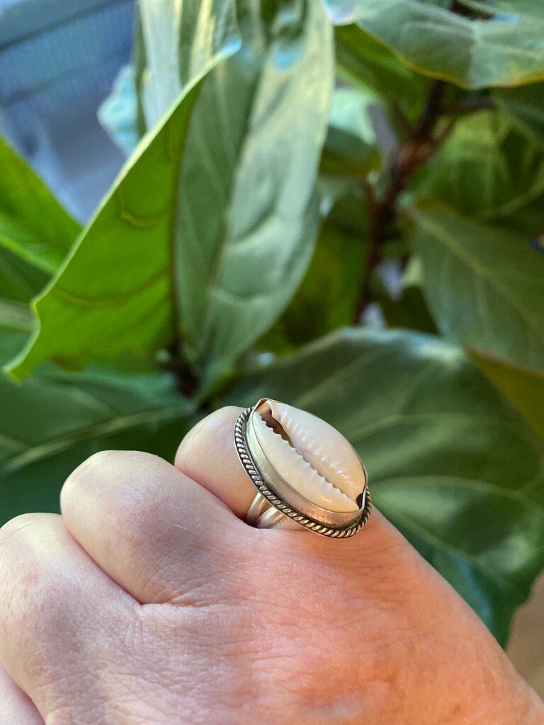 Boho Cowrie Ring - 6